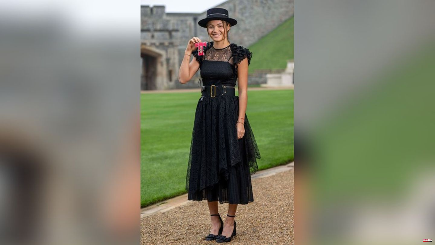 Tennis star Emma Raducanu: She was knighted in an expensive Dior dress