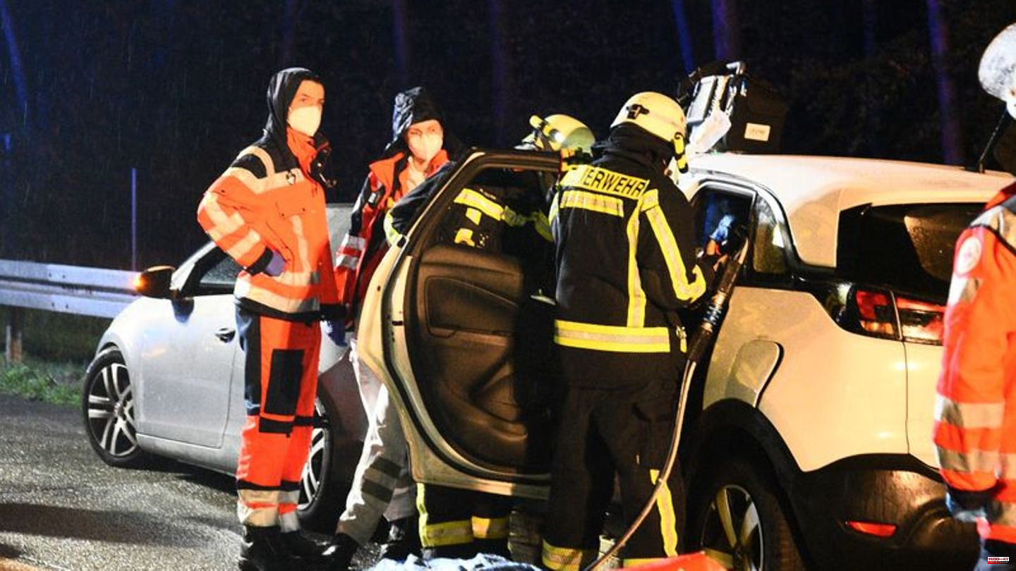Bergstraße: Five seriously injured in a collision on the A67