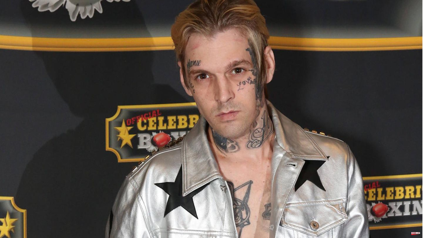 Aaron Carter's death: Witnesses report chaos after emergency call - neighbor rushed to help with defibrillator