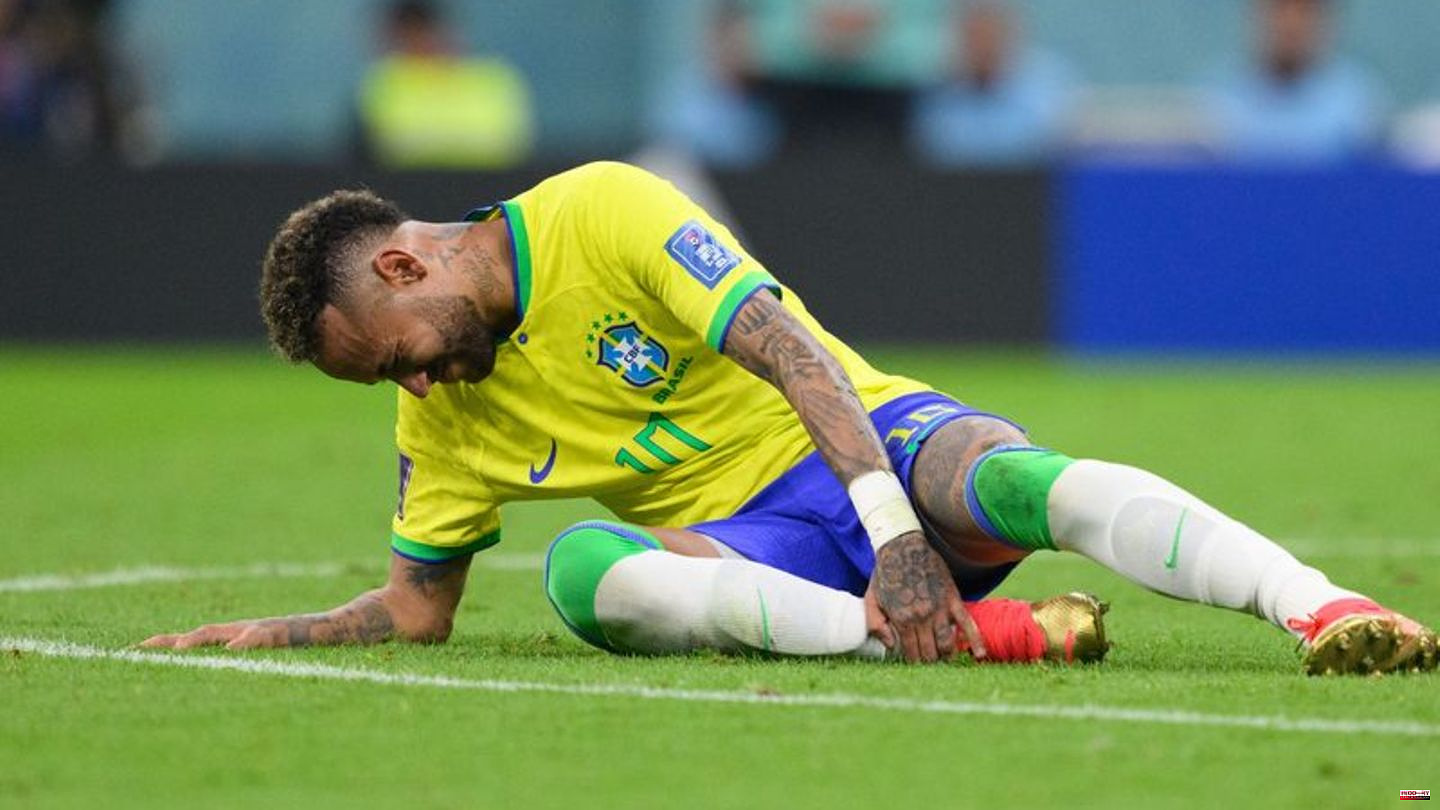 Football World Cup: Omnipresent on the lounger: Neymar employs Brazil