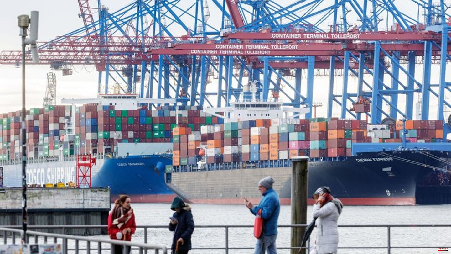 Shipping: Hamburg demands national port summit because of Elbe silt