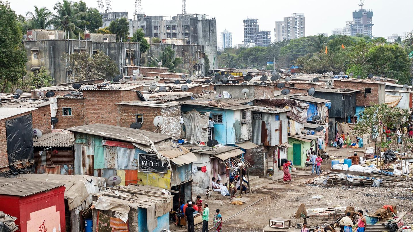 India: Asia's richest man buys slum from the film "Slumdog Millionaire" - and wants to renovate it