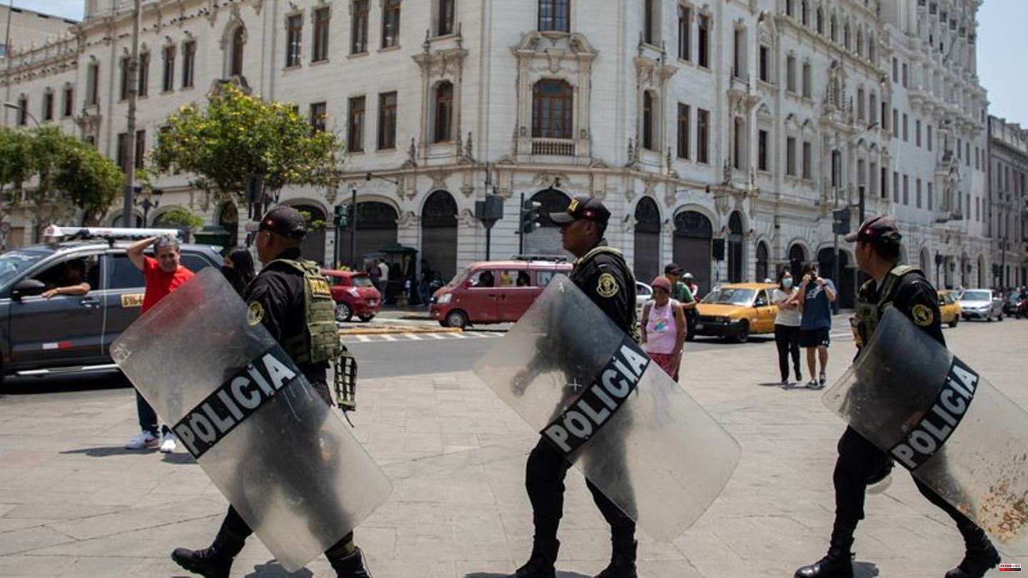 Demonstrations: Peru declares a state of emergency across the country