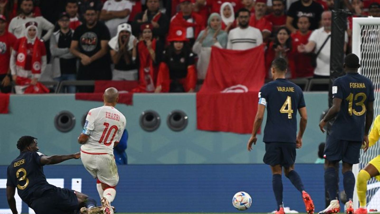 Football World Cup: Tunisia's "bitter" pride: World Cup knockout on historic day