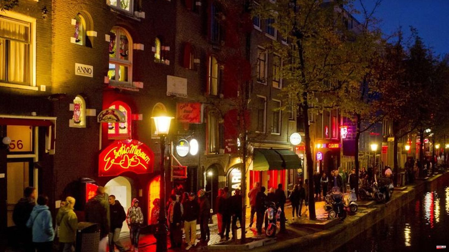 Tourism: Amsterdam plans to ban weed in parts of the city centre