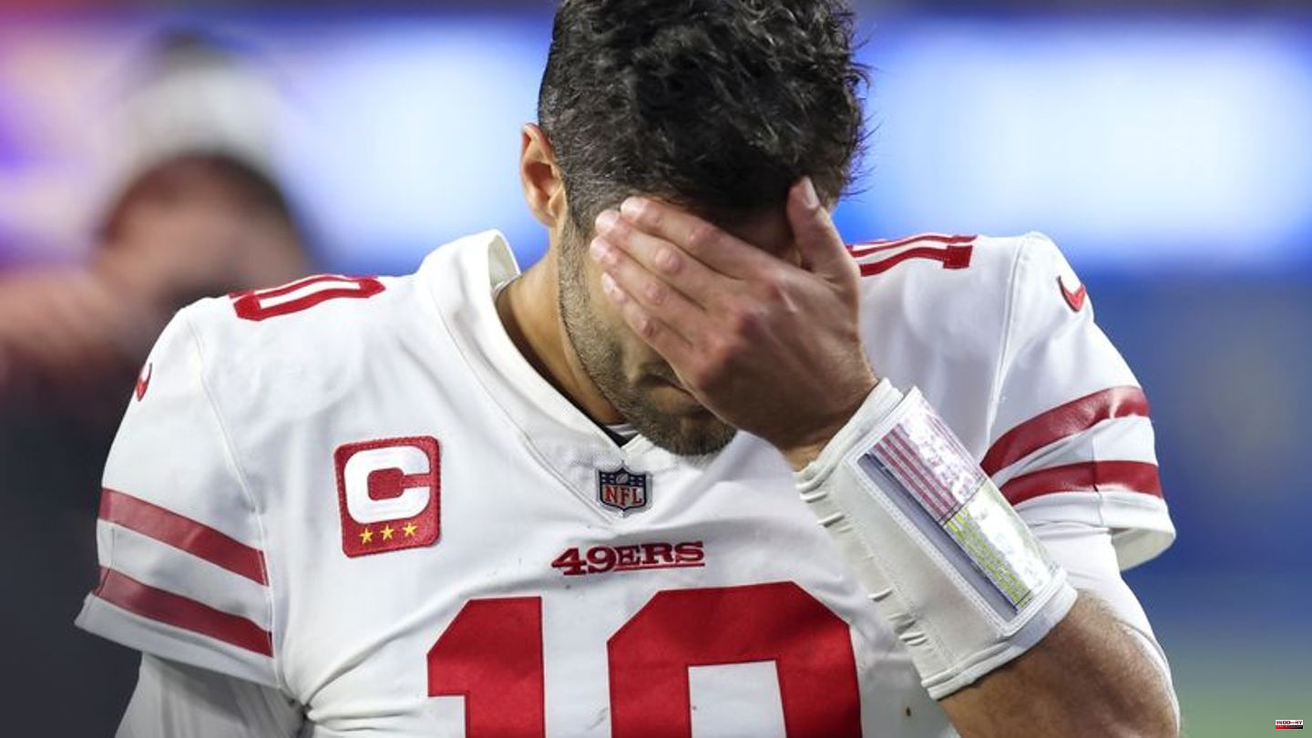 NFL: Broken foot: Season over for 49ers quarterback Garoppolo