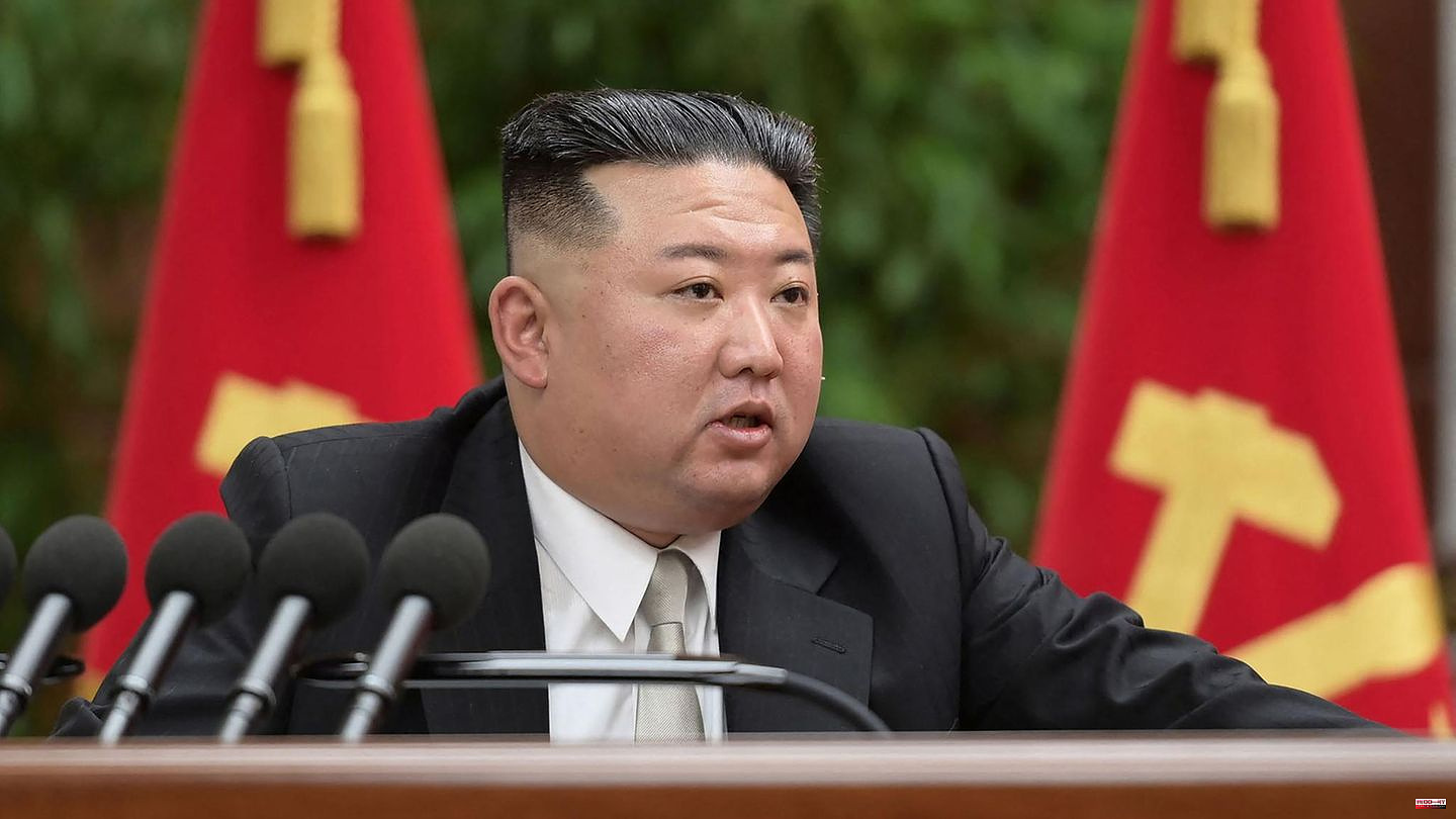 North Korea: New weapons tests hinted at: Kim Jong Un presents new targets for his military