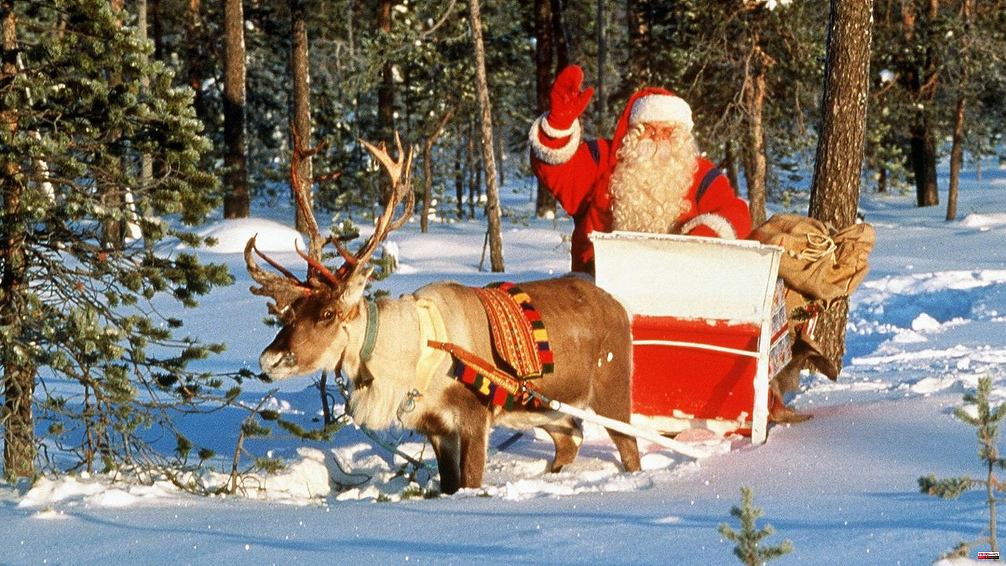 Different countries, different customs: Christmas customs in the USA: when Santa Claus drives a sleigh