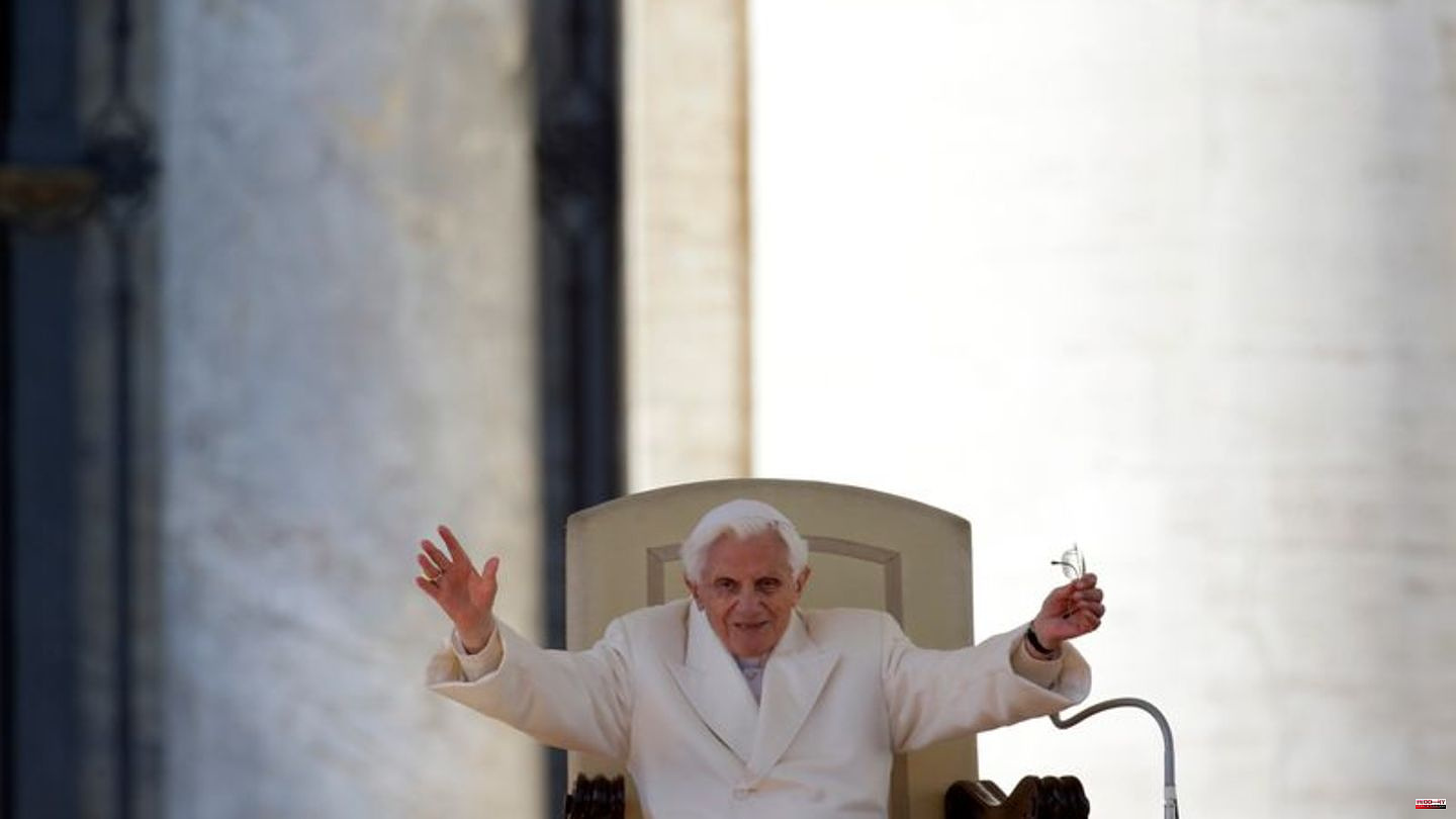 Church: Catholic Country Committee pays tribute to Benedict XVI.
