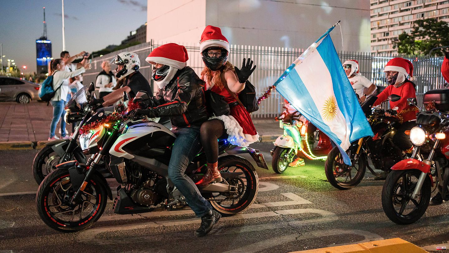 Christmas customs in Latin America: Feliz Navidad: Celebrations with lots of meat and fireworks