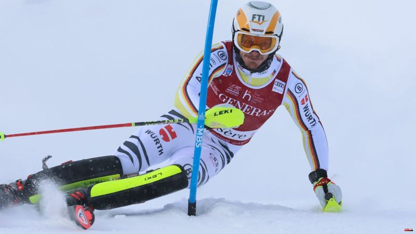 World Cup in Val d'Isère: Slalom start: Strasser no chance