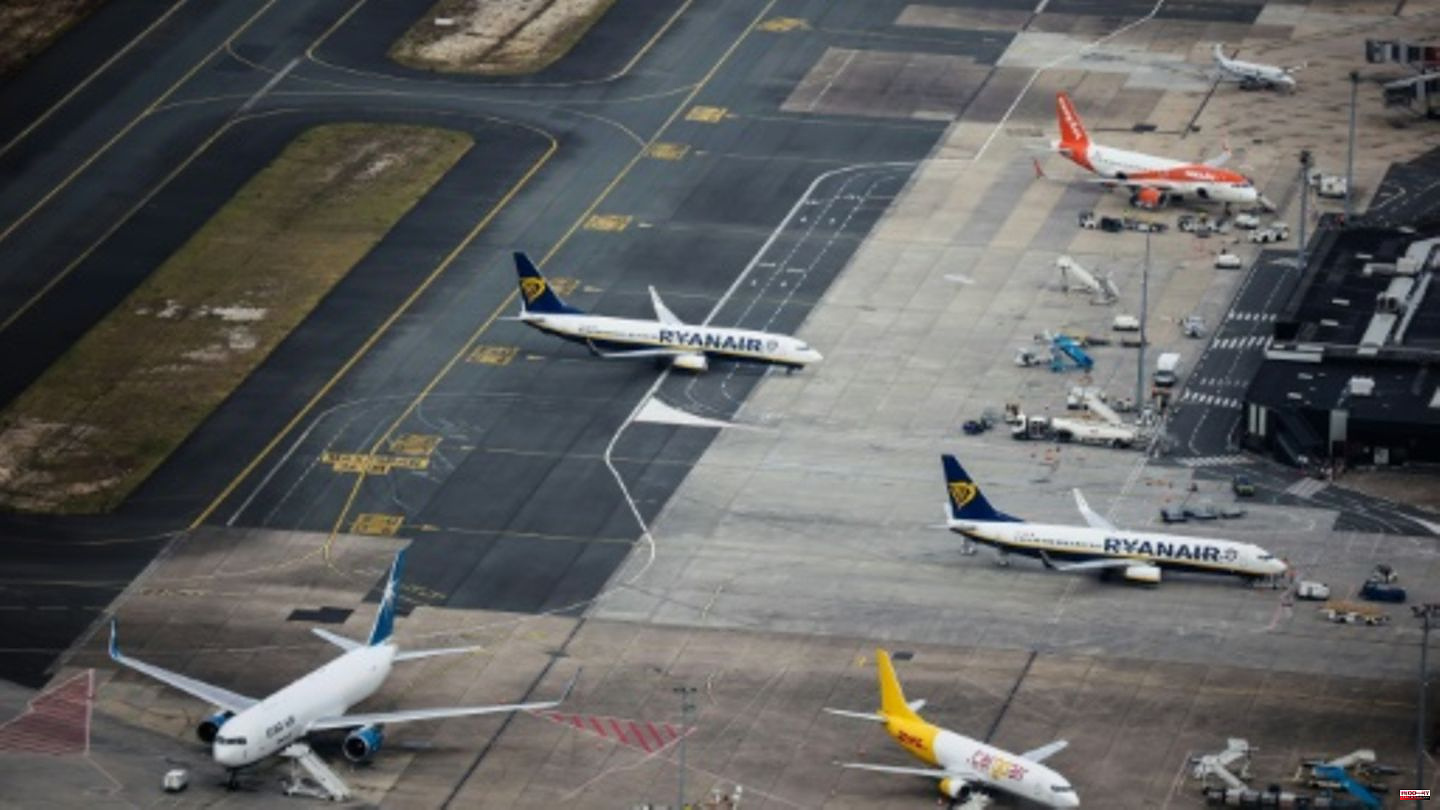 EU Commission approves France's ban on ultra-short-haul flights