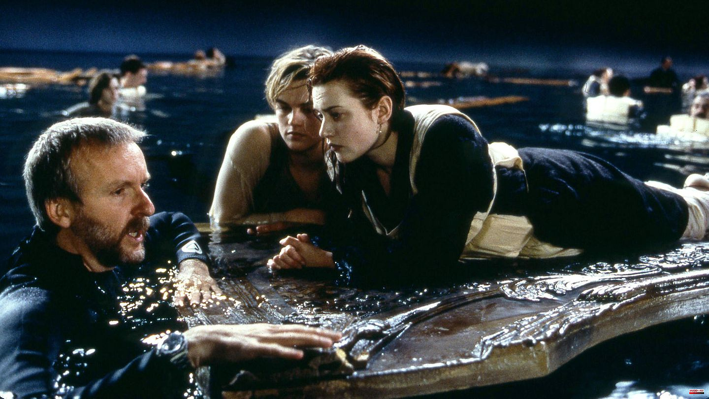 Leonardo DiCaprio's role in "Titanic": Would Jack have fit on the door? James Cameron definitively answers the question