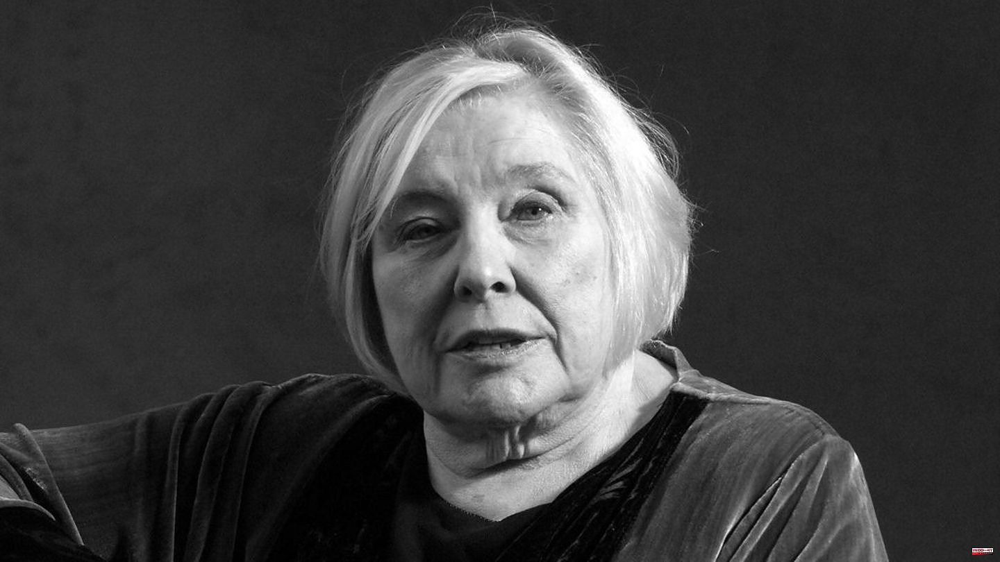 Fay Weldon: British author dies at 91