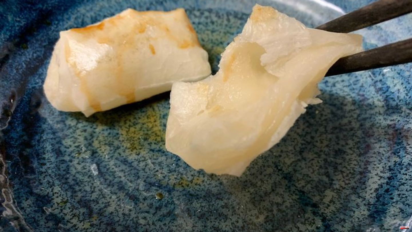 Dangerous New Year's custom: Again accidents with rice dumplings in Japan