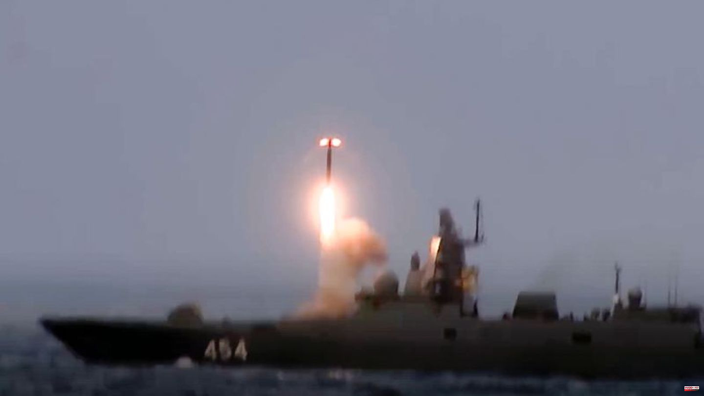 War against Ukraine: Putin puts Zirkon hypersonic sea missile into service