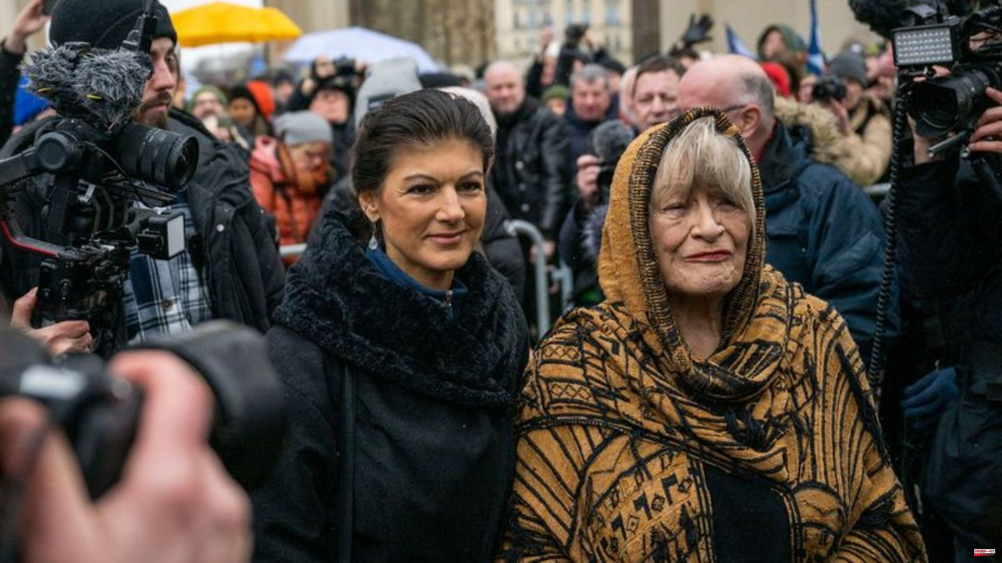 "Manifesto for Peace": Thousands follow the call for demonstrations by Wagenknecht and Schwarzer