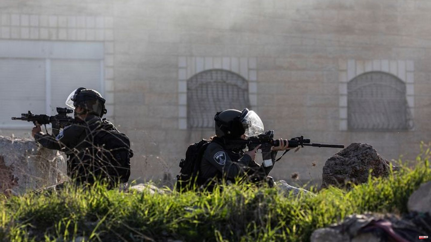 Middle East: Six dead in military operation in the West Bank