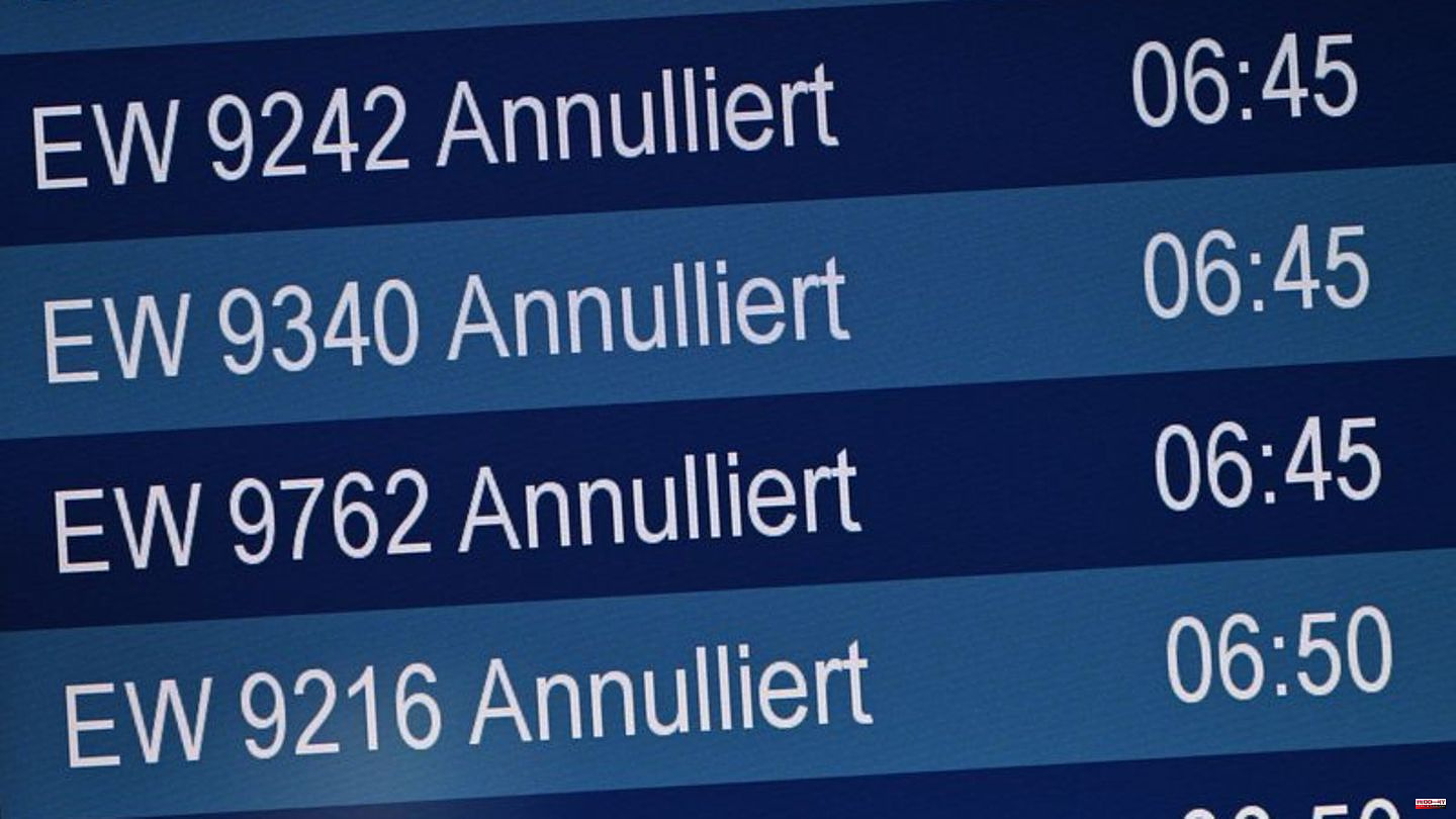 Tariff dispute: Many flight cancellations at NRW airports due to warning strikes