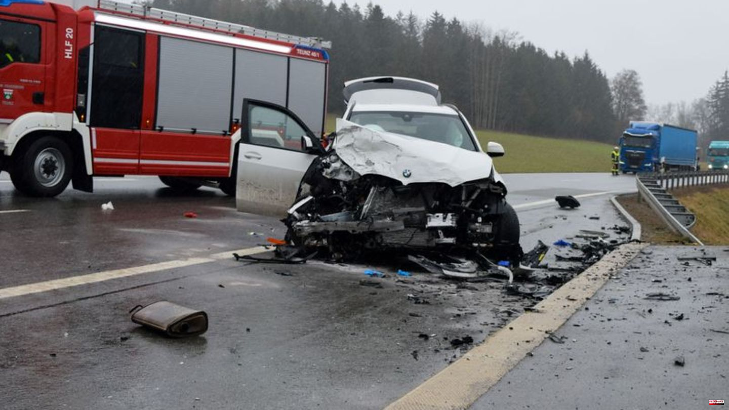Accident: Cars collide: Senior dies