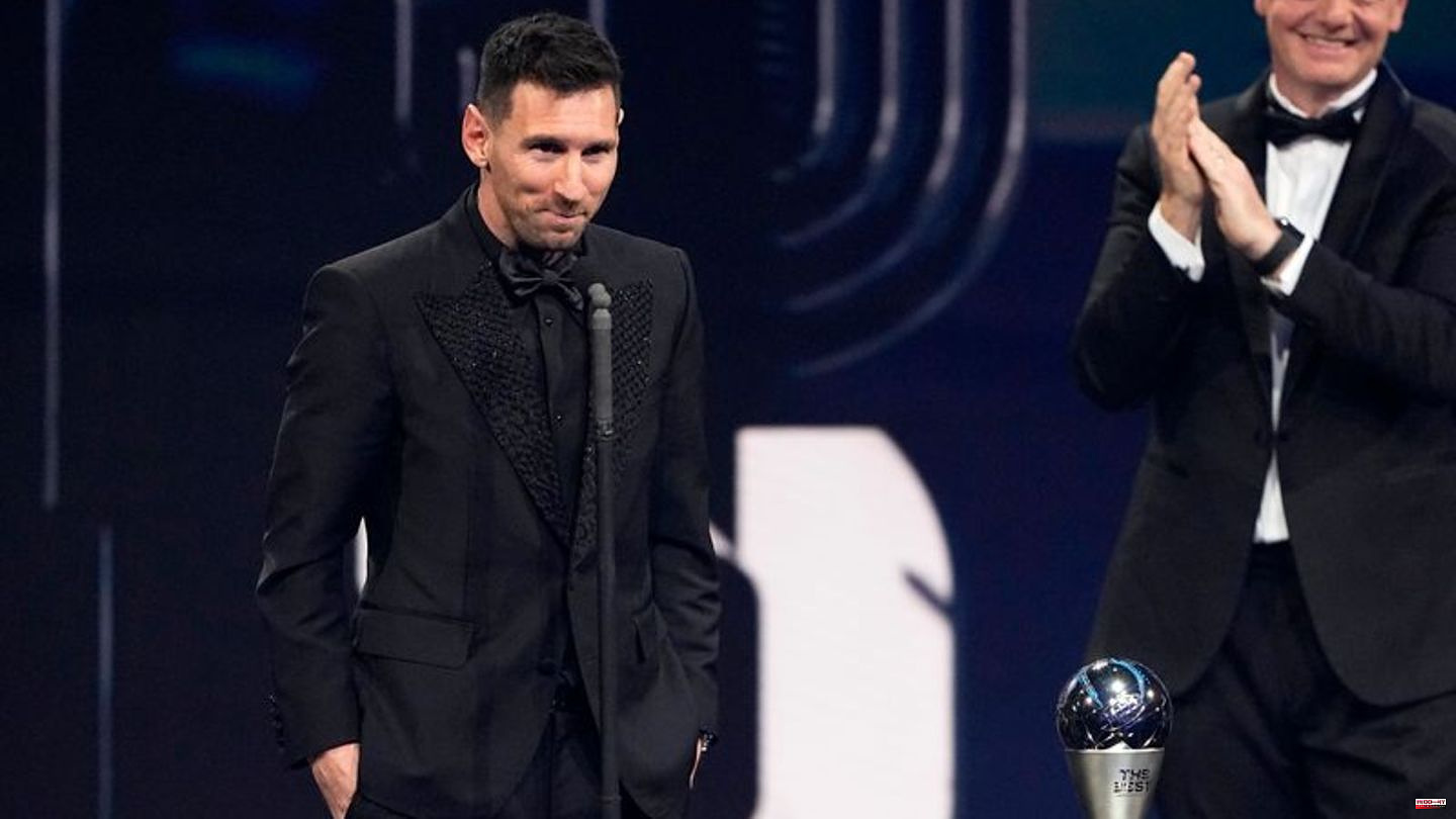 Awards: FIFA names Messi World Player - Real "boycott" in Paris