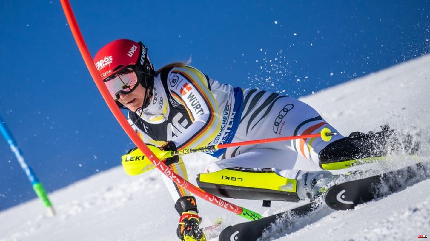 Title fights in France: Ski racer Dürr wins bronze in the World Cup slalom