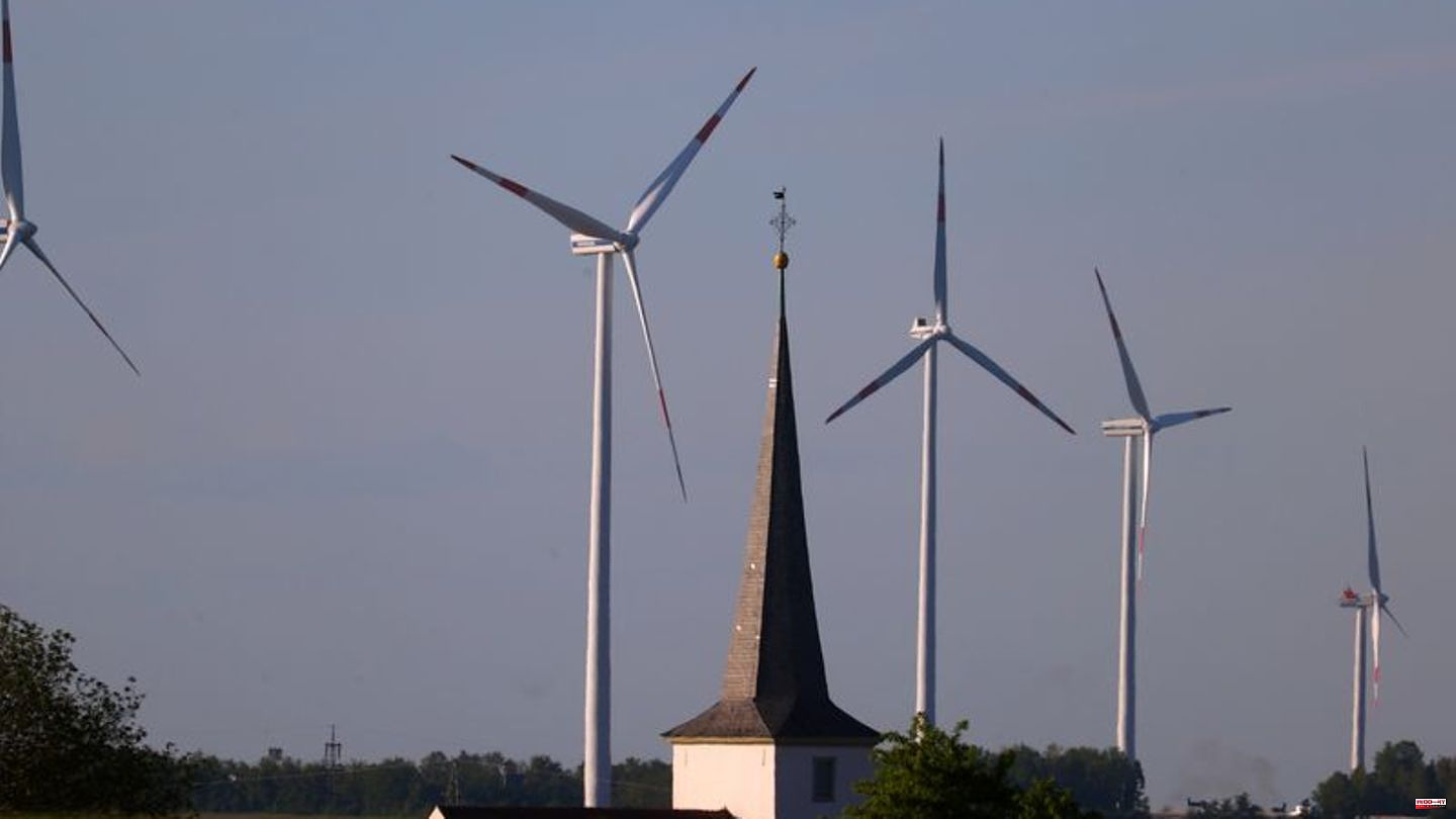 Energy transition: Industry complains about sluggish wind energy expansion