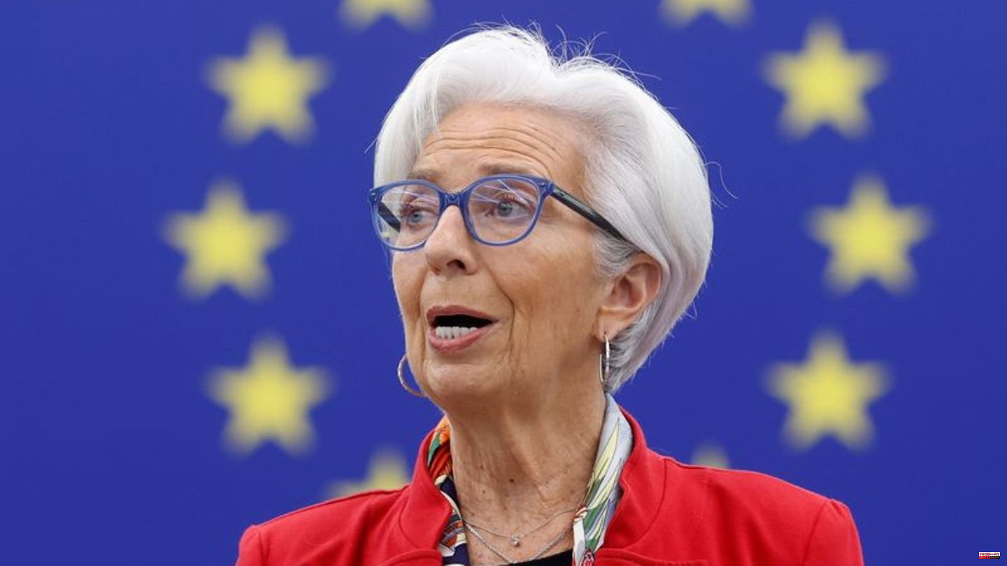 Prices: Lagarde holds out the prospect of further rate hikes