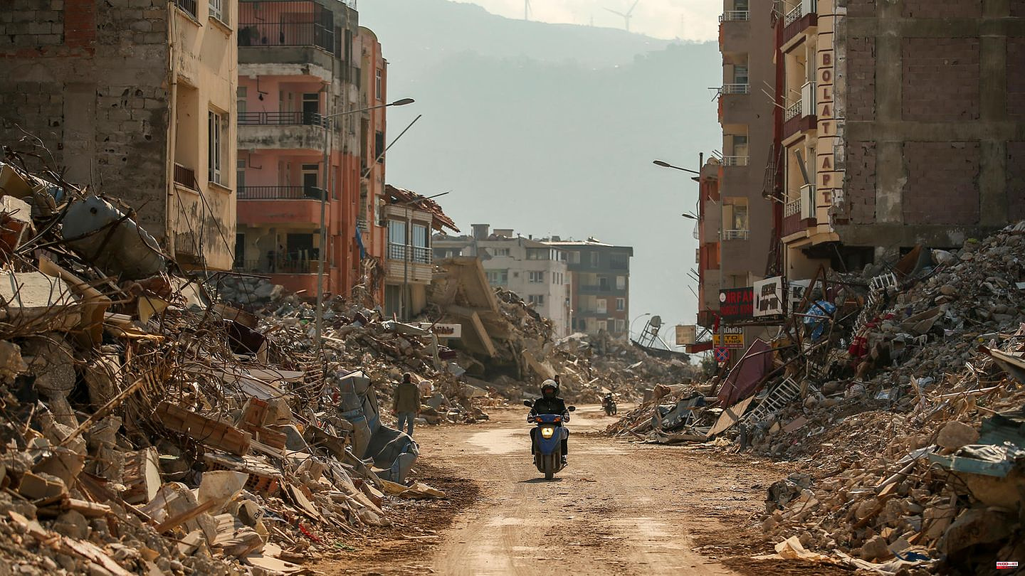 Still aftershocks: Earthquakes in Syria and Turkey: the number of victims rises to more than 50,000