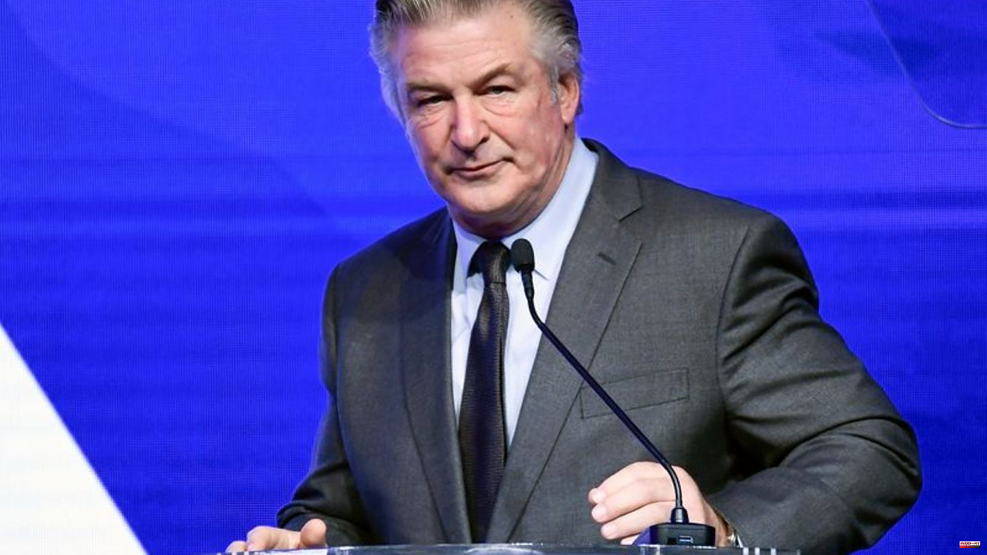 Hollywood: Alec Baldwin scores before trial