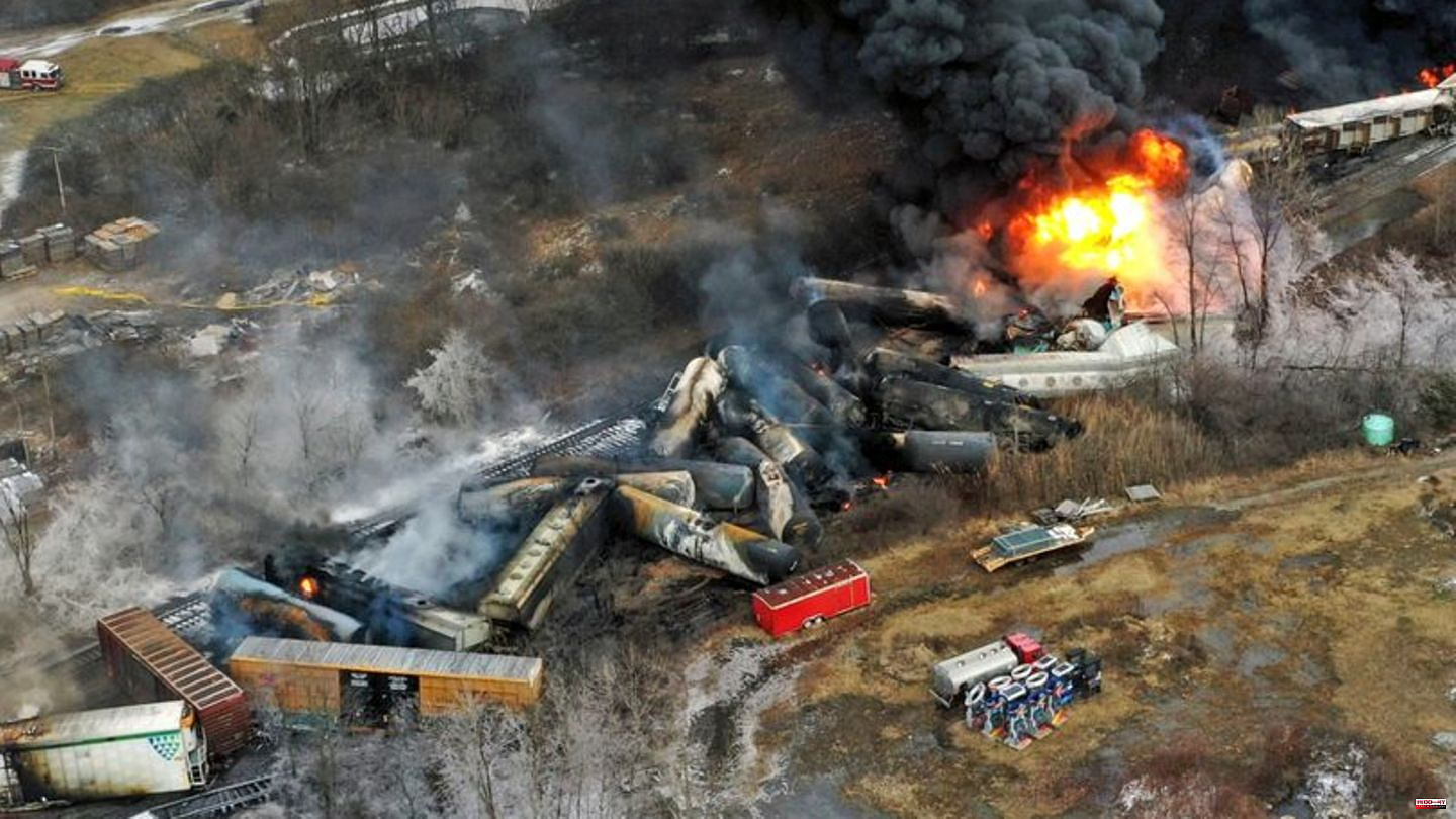 USA: Derailed train in Ohio: Concern about toxic chemicals