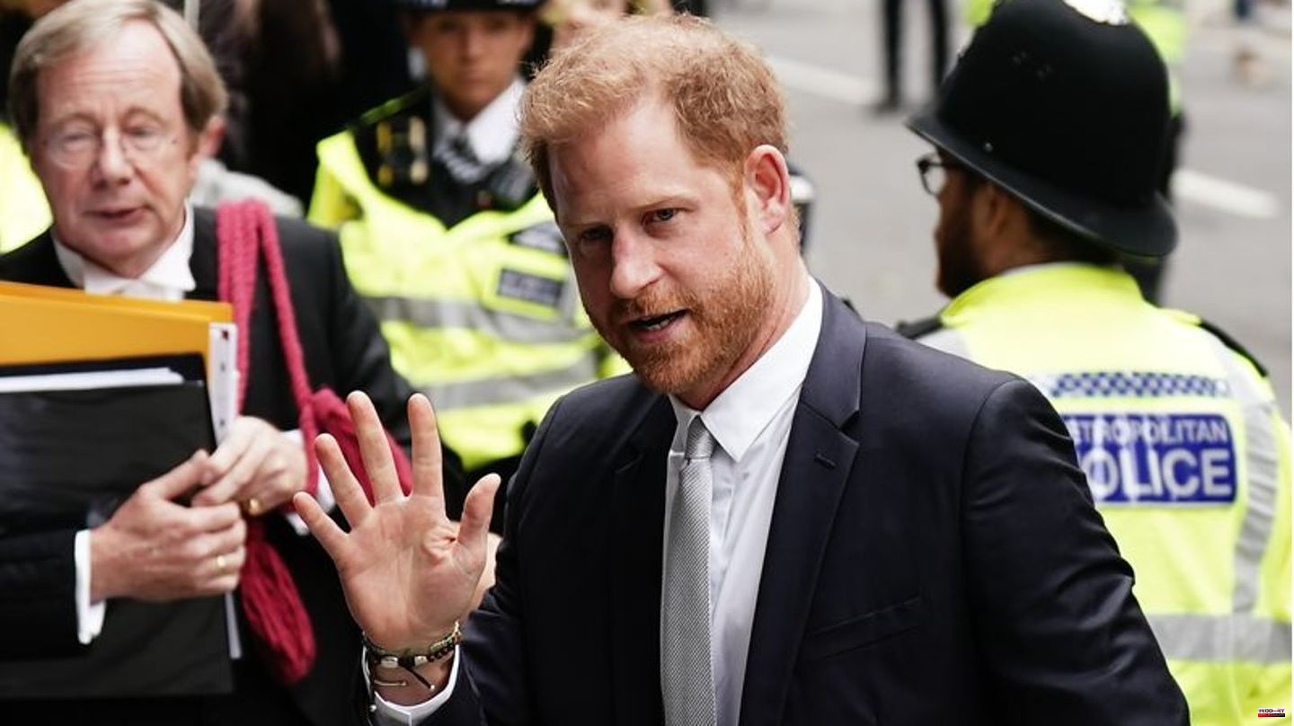 London: Prince Harry in court: The questioning is increasing in severity