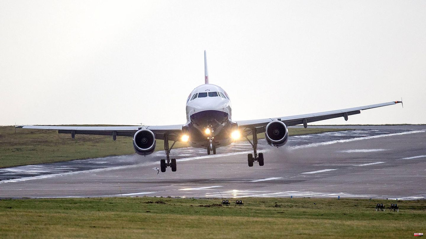 New study: climate change impacts air travel: turbulence is increasing