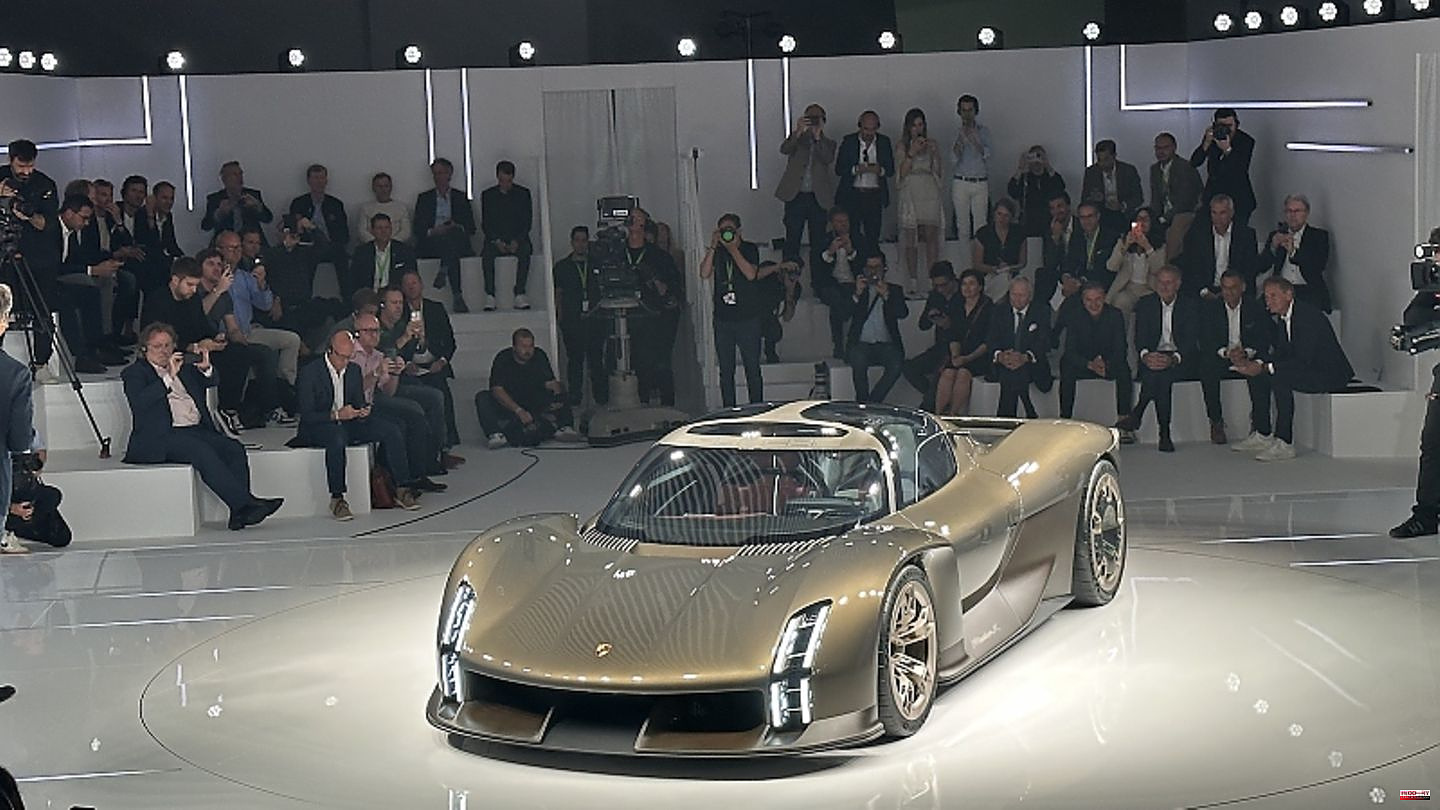 Background: The big goal is electric: the future of Porsche