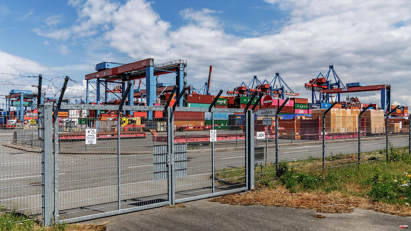Are gangs looking for drugs?: Mysterious series of break-ins at the Altenwerder container terminal: This is how the port of Hamburg is now gearing up