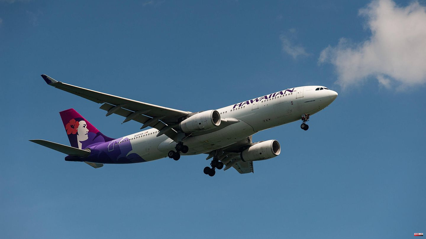 Honolulu to Sydney flight: Sudden turbulence on Hawaiian Airlines flight - seven injured
