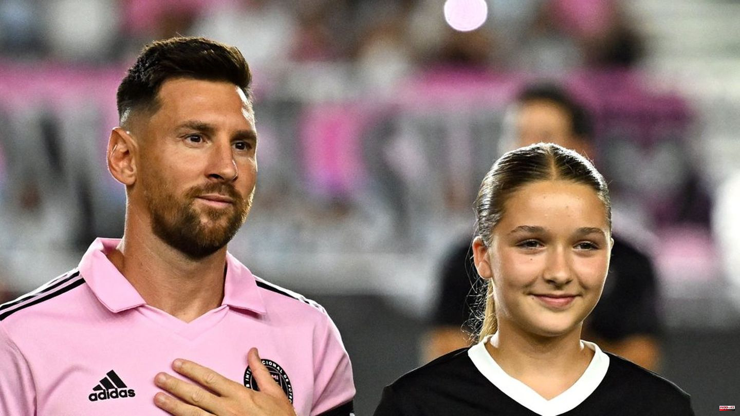 Inter Miami: David Beckham makes it possible: daughter Harper was allowed to lead Lionel Messi onto the lawn