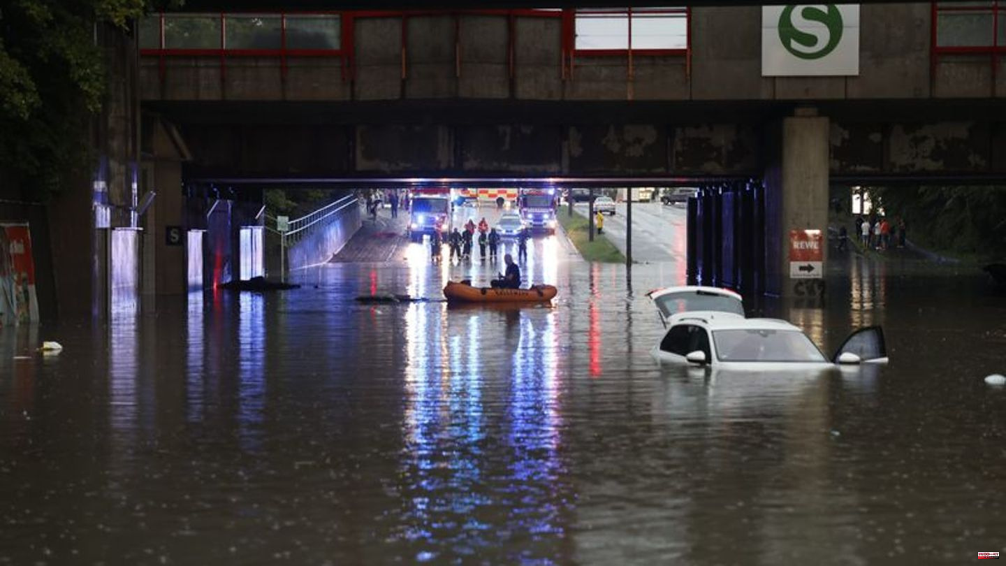 Heavy rain: Storm in Nuremberg: basement and underpasses under water