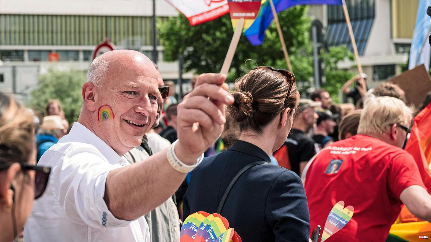 CDU mayor: With a rainbow flag and rolled up sleeves: How Kai Wegner fights for the favor of Berliners