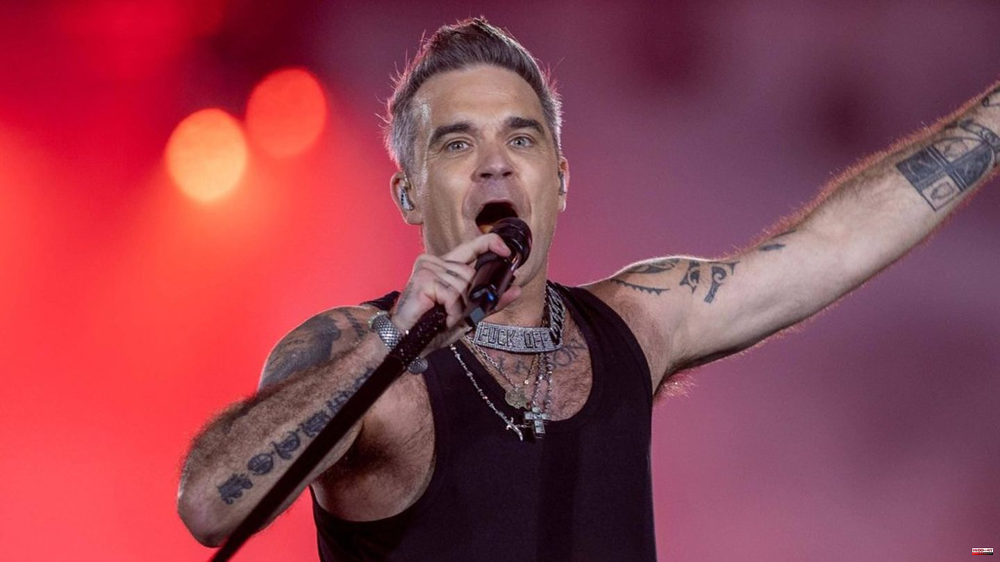 Robbie Williams: A very special performance at Sandringham