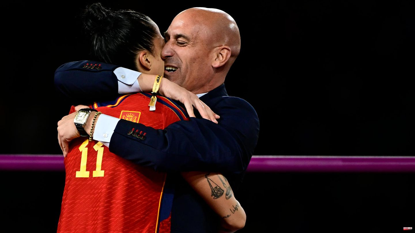 Luis Rubiales: Kiss scandal: sports court blocks suspension of Spanish football boss