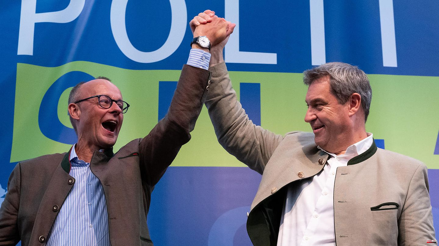 Election campaign in Bavaria: “Hampel-Ampel”: Söder and Merz share Gillamoos against the federal government