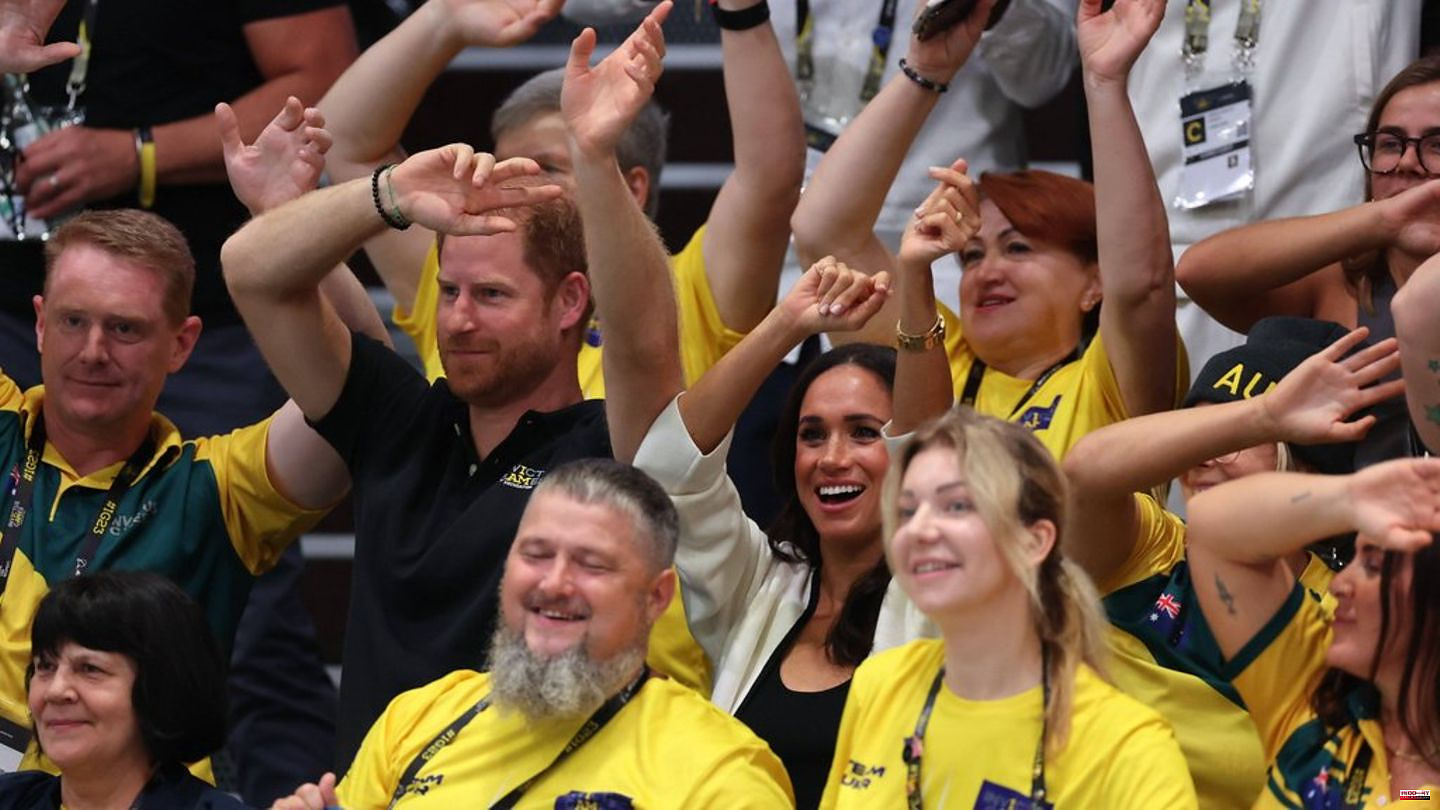 At Prince Harry's side: Duchess Meghan is in a celebratory mood