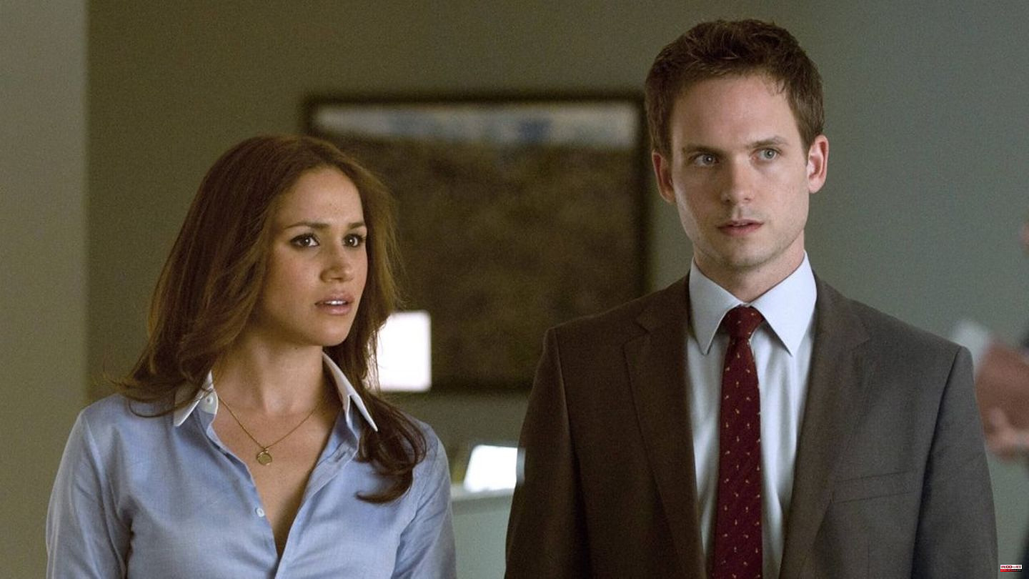He shared Meghan photos from the “Suits” set: Patrick J. Adams apologized
