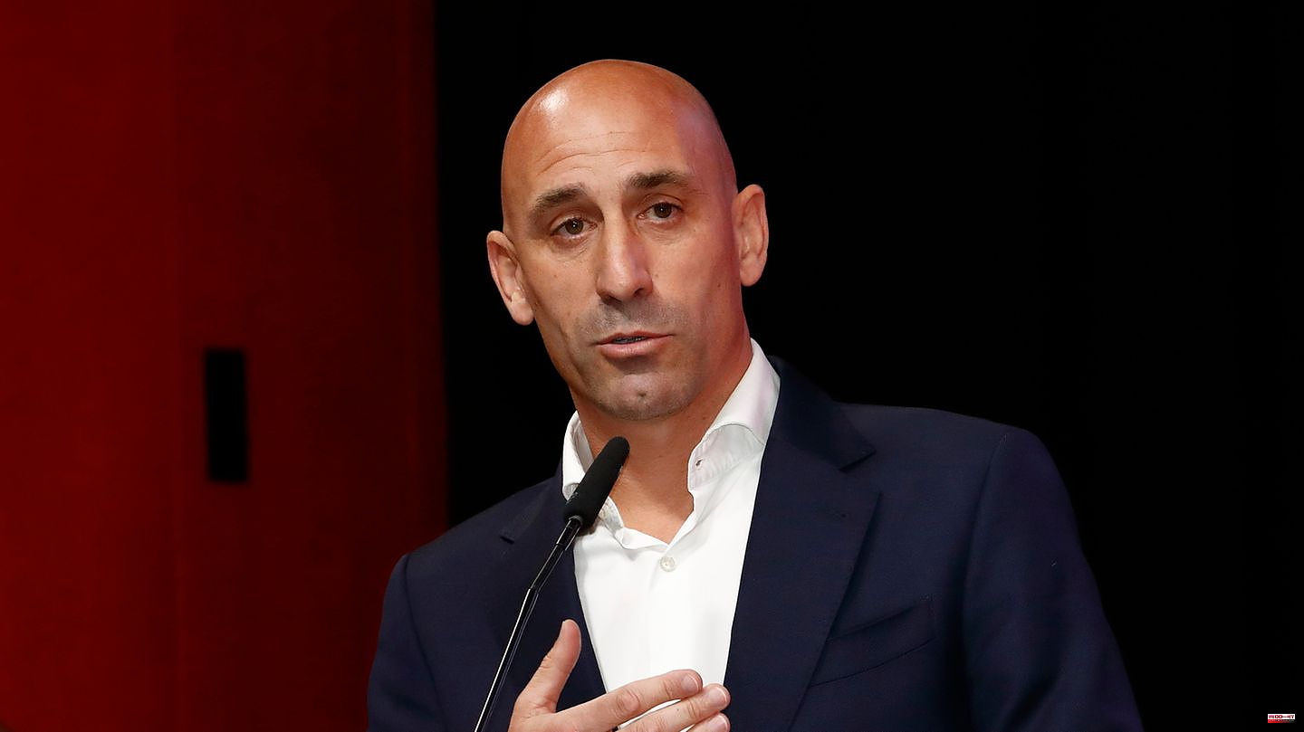 Kissing scandal in Spain: So yes: Luis Rubiales announces resignation