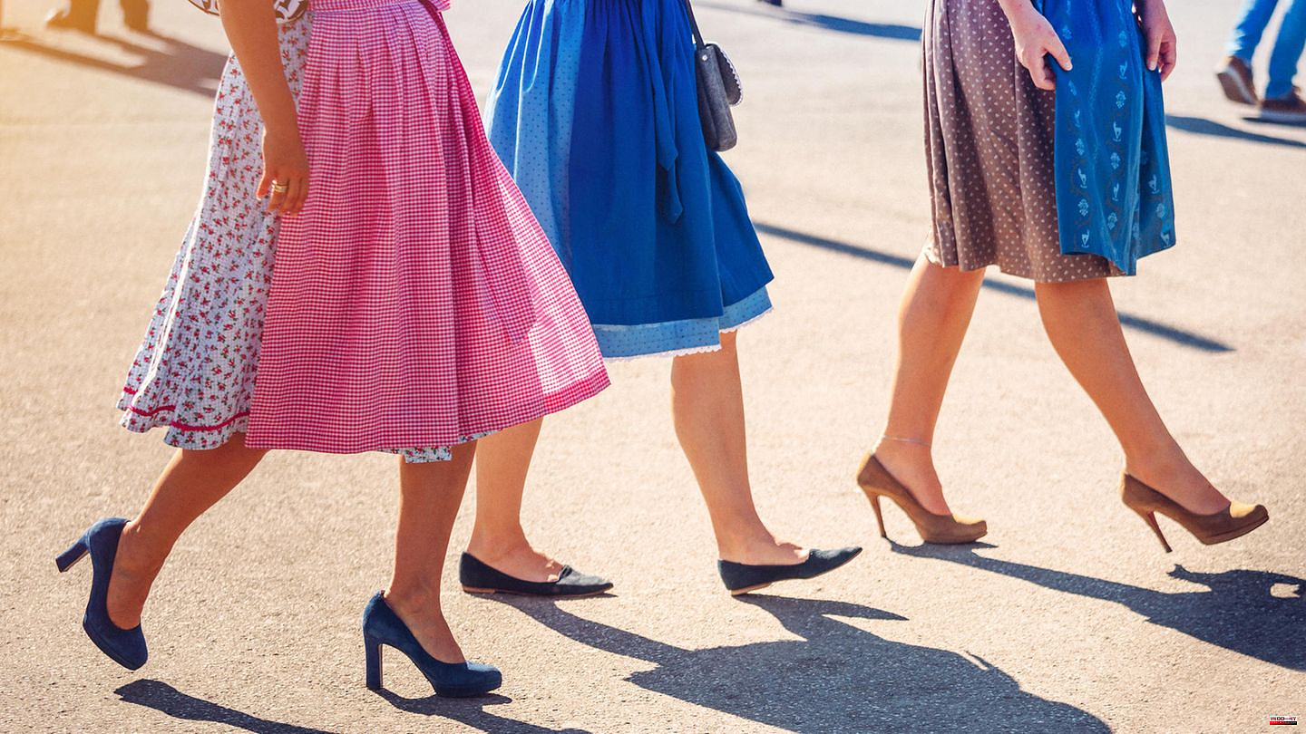 Oktoberfest 2023: Flat or high heels: Which shoes go with the dirndl?