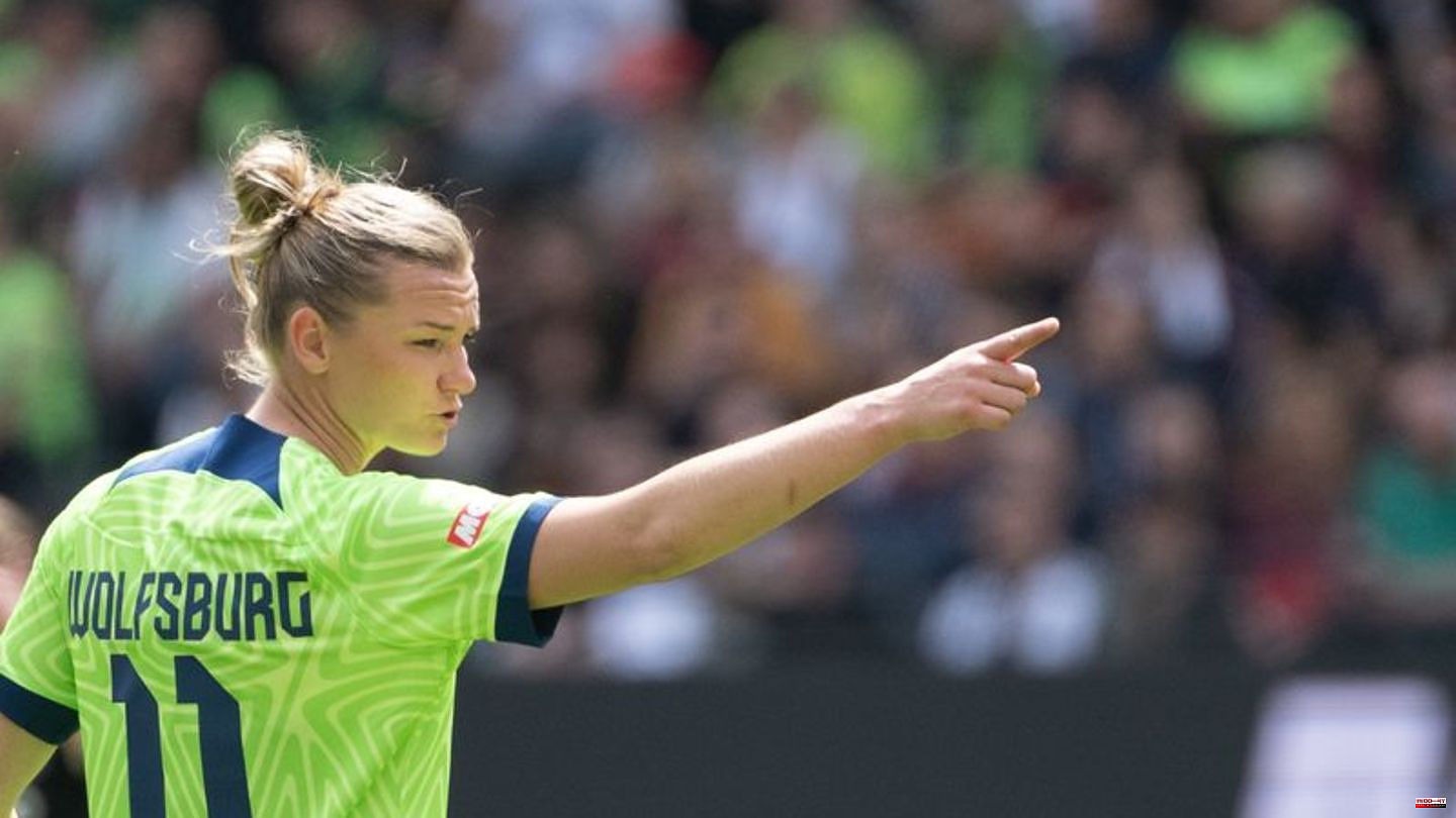 Women's football: Bundesliga starts with World Cup burden