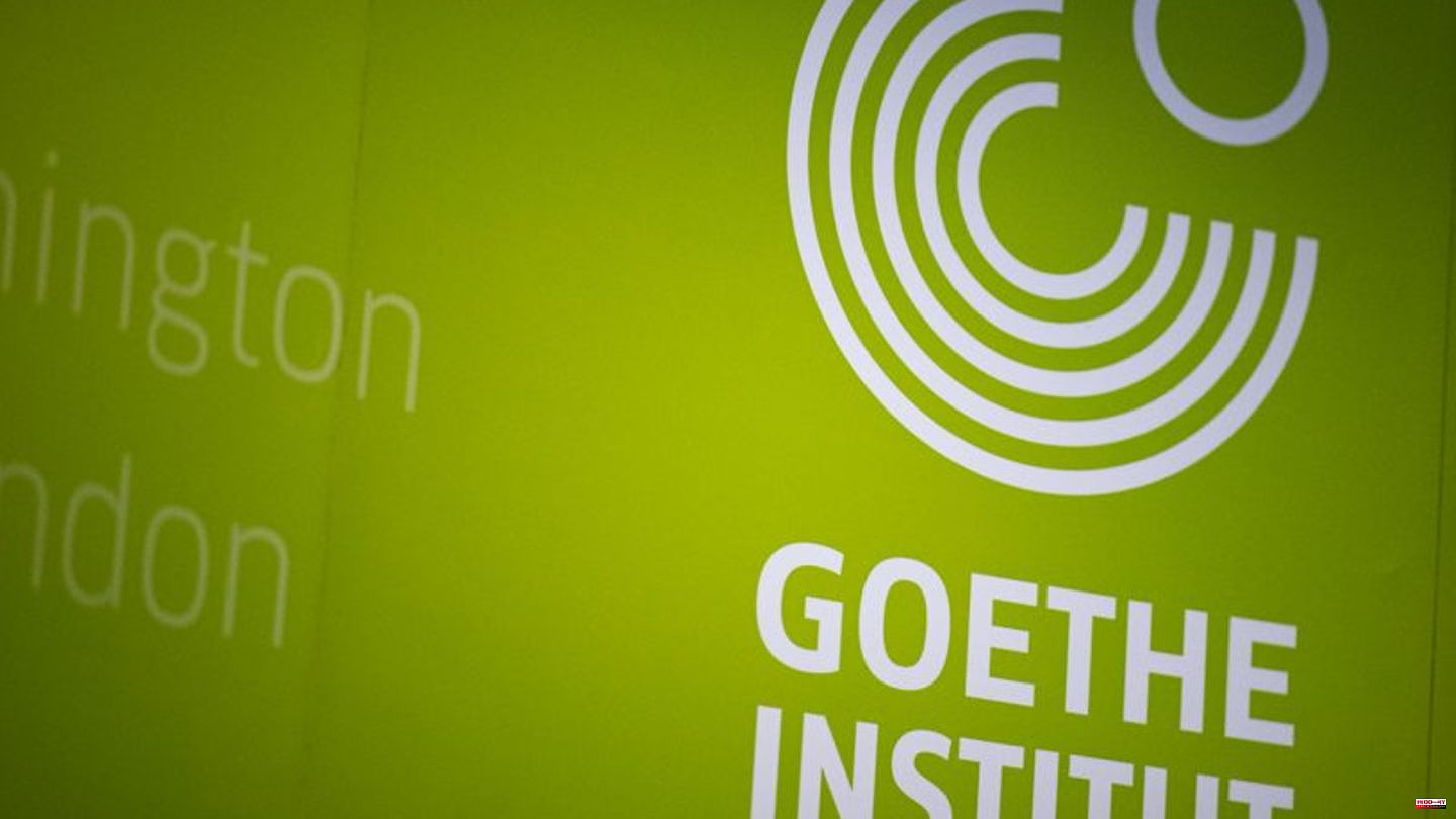 Cultural policy: Protests against the closure plan for the Goethe Institute