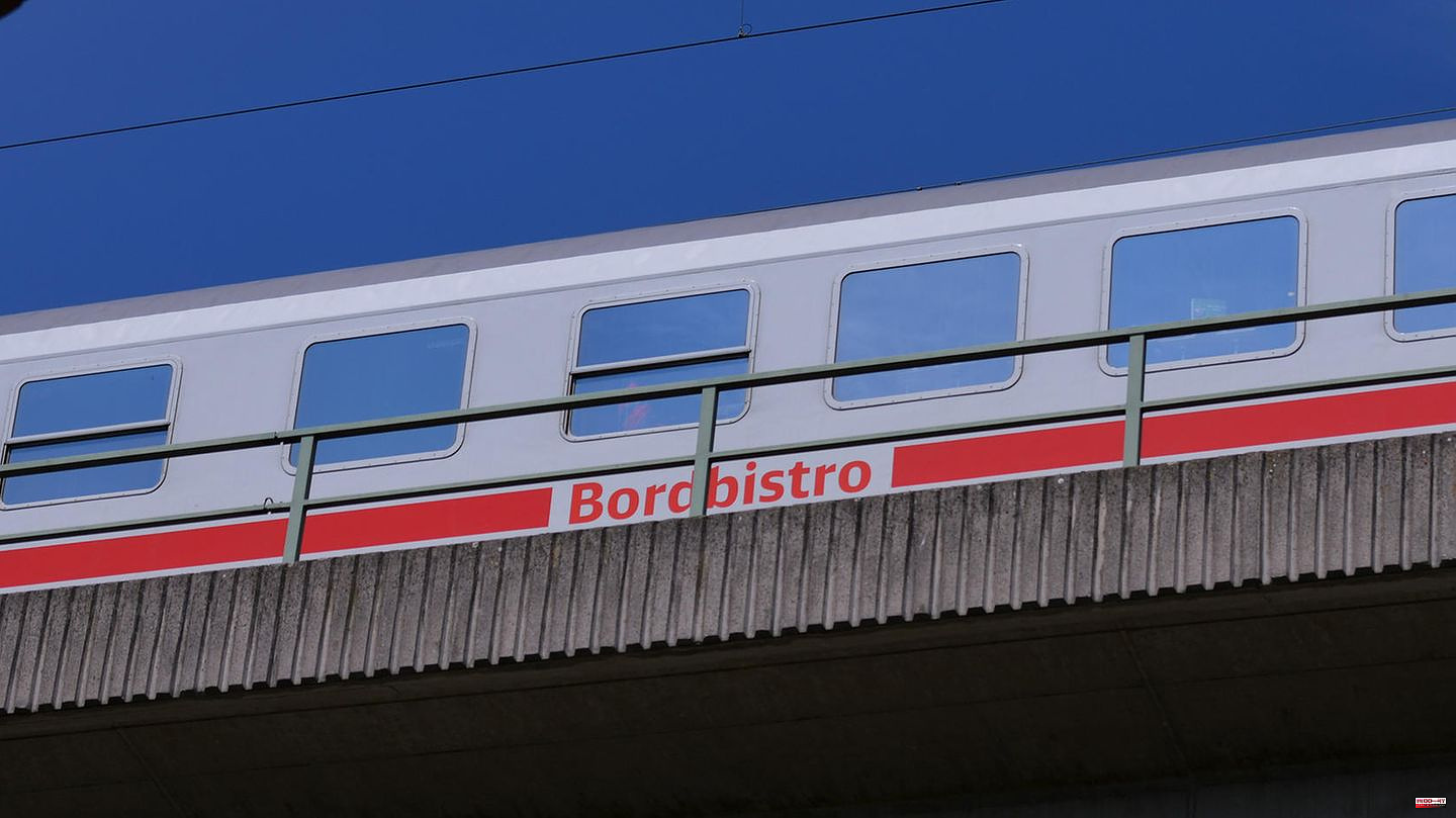 Regarding the timetable change: Deutsche Bahn is abolishing on-board bistros in intercity trains
