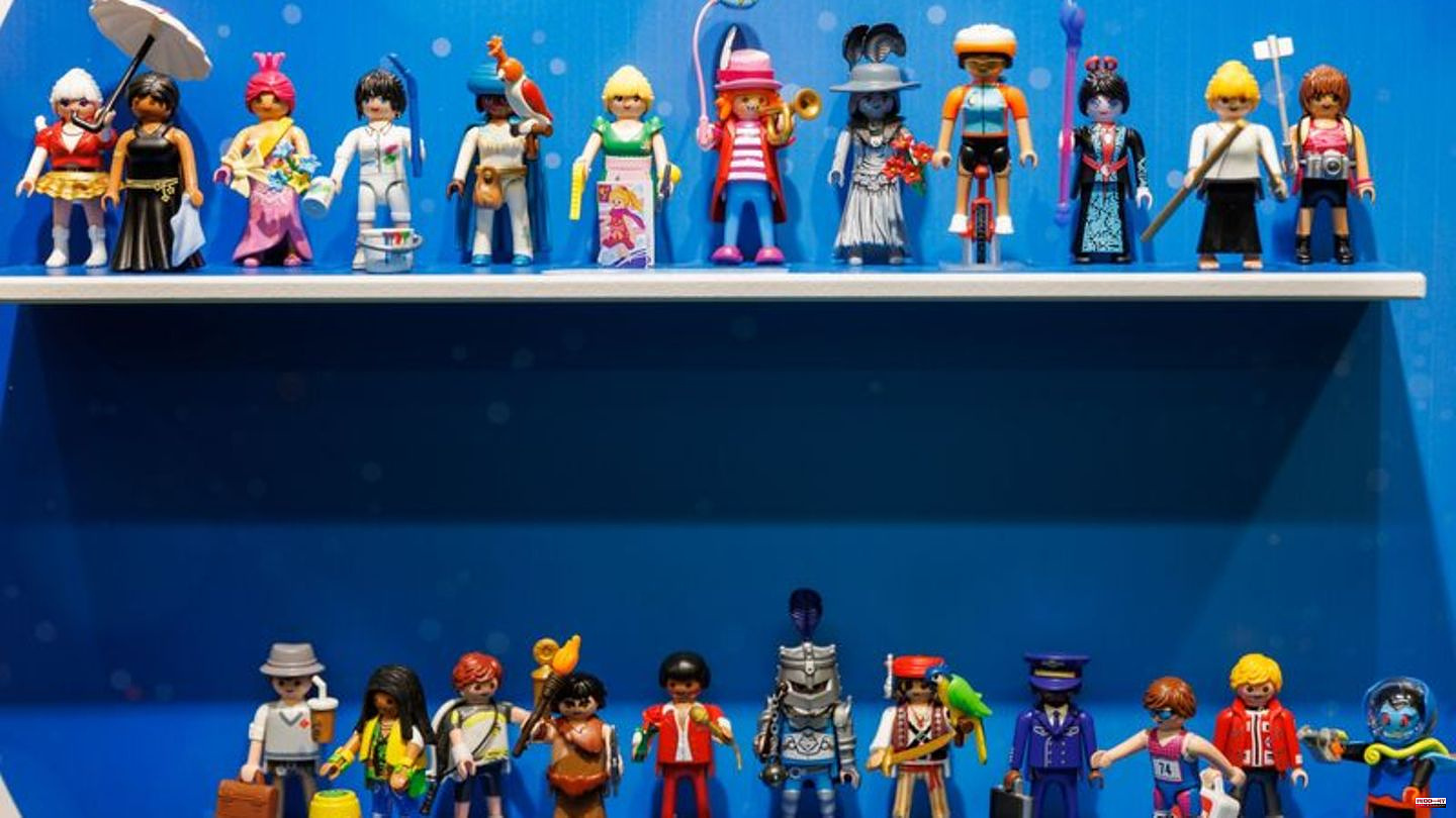Toys: Playmobil is cutting hundreds of jobs